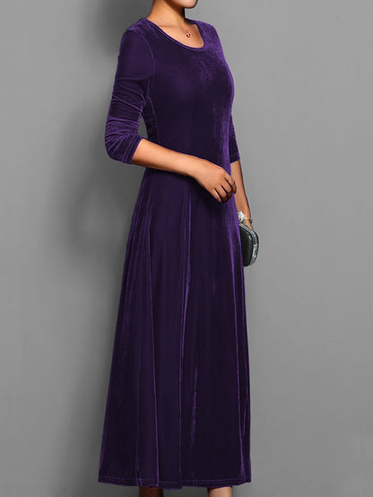 Leila | Elegantes Damen Samtkleid mit Rundhalsausschnitt Langarm
