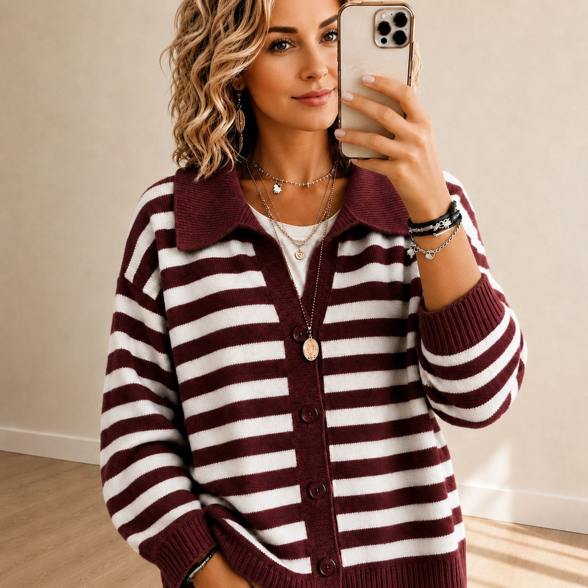 Lissy | Gestreifte Strickjacke mit Reverskragen für Damen