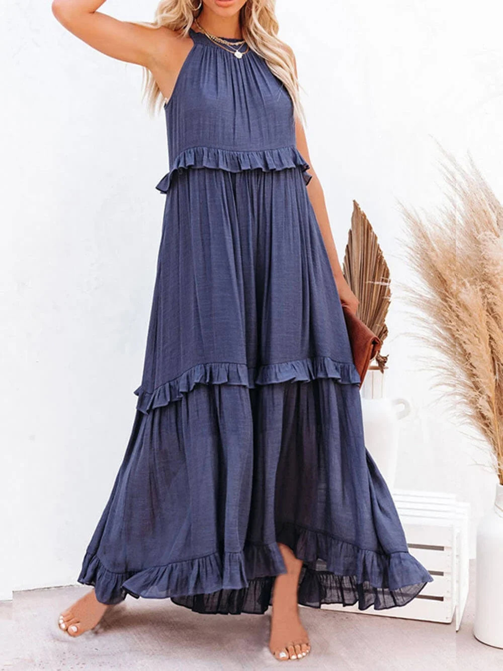 Emilia | Neckholder Maxikleid mit Rüschen für Damen